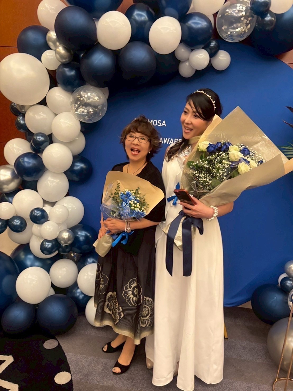 HERMOSA GRAND AWARD個人サロン最優秀賞を受賞